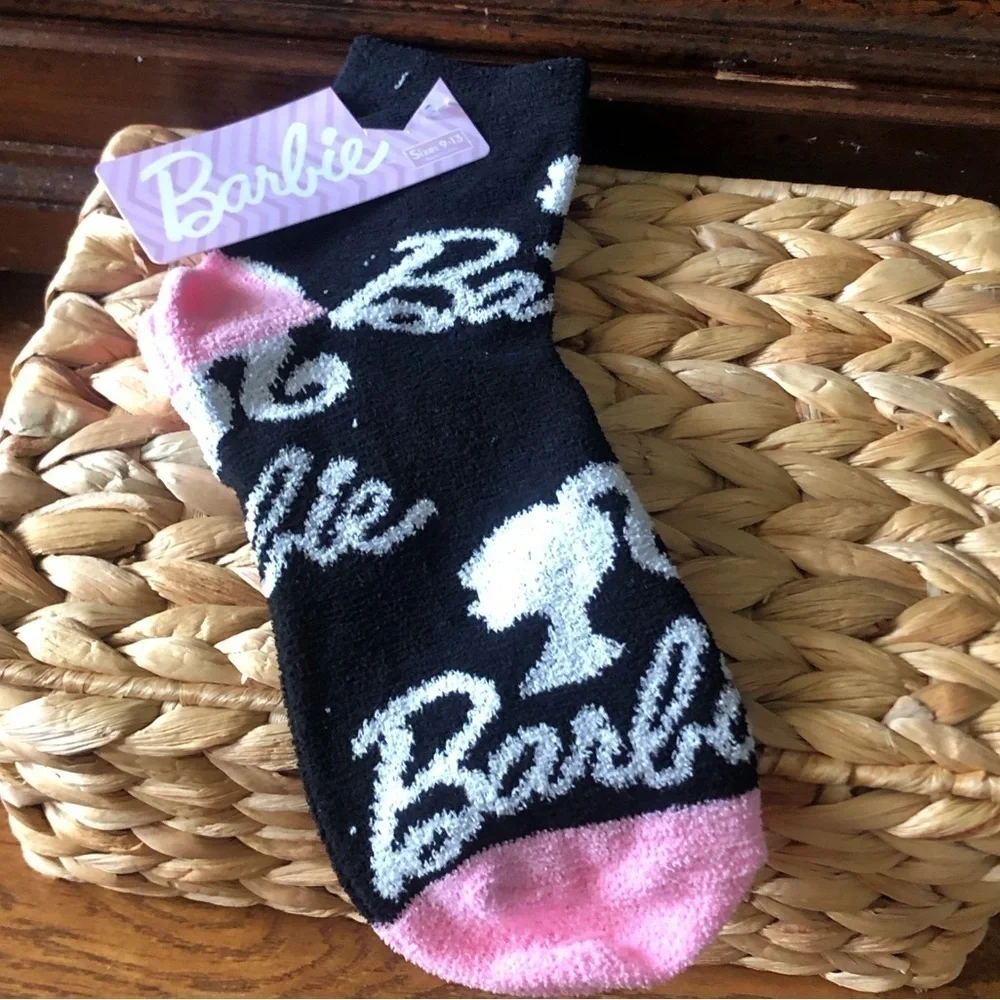 Barbie: Barbie head fuzzy socks